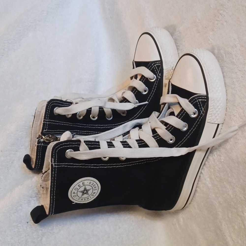 Opoee fashion shoes high tops black and white size 31
